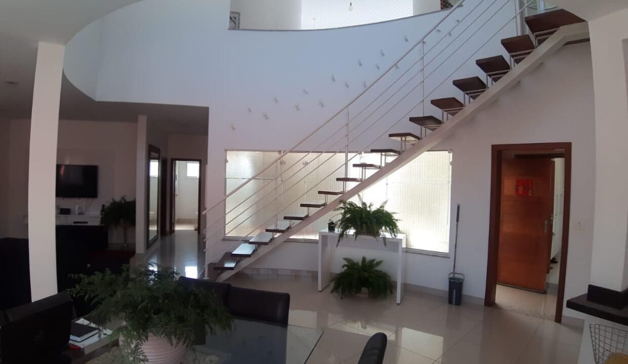 WhatsApp Image 2025-08-25 at 14.43.06 (1)