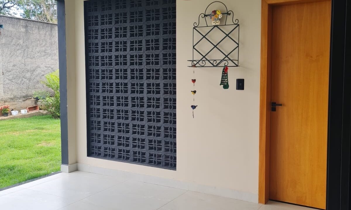 97b9b2e5-9632-491e-b727-b10e44df9ea6