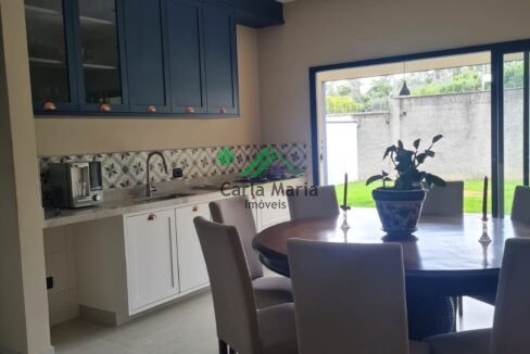 ef6a75a5-0eb8-4b04-81a4-37c422f93b1f